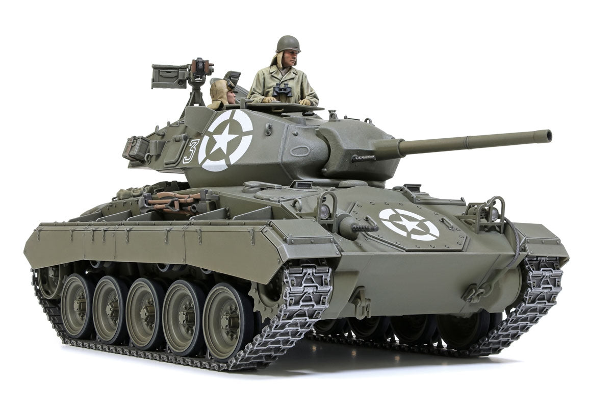 Us Light Tank M24 Chaffee