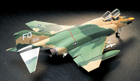 1/32 McDonnell Douglas F-4C/D Phantom II
