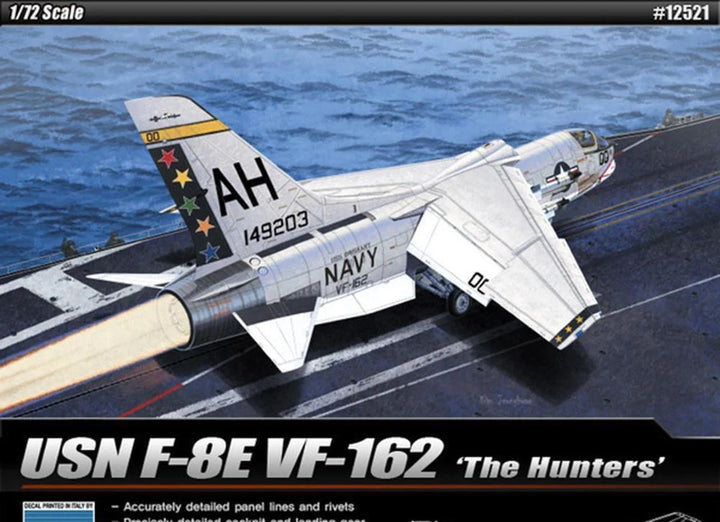 1/72 USN F-8E VF-162 "THE HUNTERS"