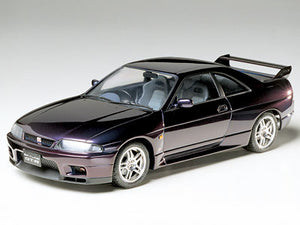 Nissan Skyline GT-R V Spec (R33) (1/24 Scale)
