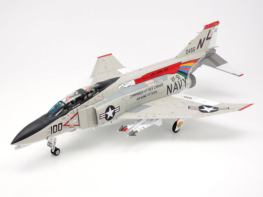 1/48 McDonnell Douglas F-4B Phantom II